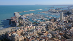 Alicante breaks its record in 2023 with the best quarter in its history in foreign sales and purchases
