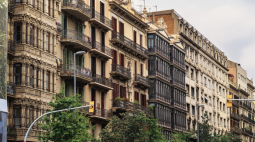Housing investments continue, but how will the new Housing Law affect this year?